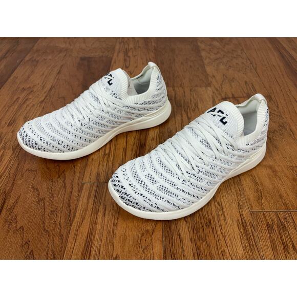 B88 APL Techloom Wave Sneakers Womens 10 Athletic Chic Sporty Comfort Ivory Navy - Picture 5 of 8